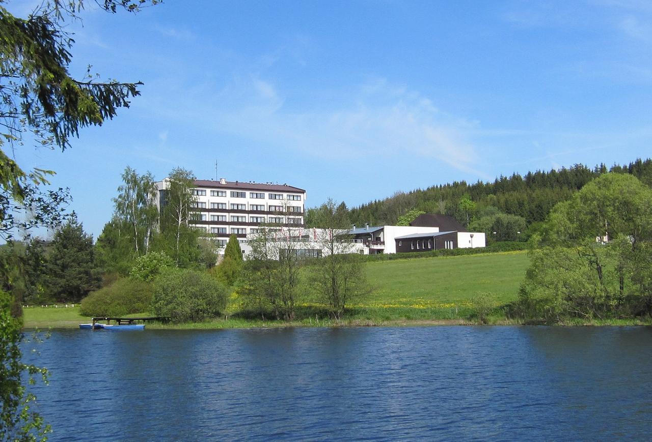 Hotel Skalsky Dvur Bystrice nad Pernstejnem Esterno foto